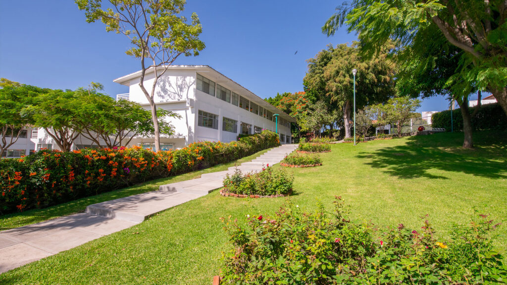 Espacios de secundaria del CEC