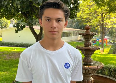Jorge Rodrigo Ortiz Aguilar: un triatleta y orgullo para nuestro colegio