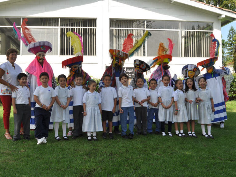 Celebración del Grito de Independencia | CEC Preescolar
