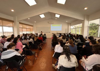 Conferencia y Convivencia para el personal del CEC